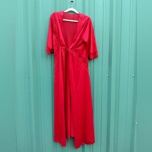 Lovely Women's Vintage Texsheen Red Nylon Robe Peignoir Large Hollywood Regency